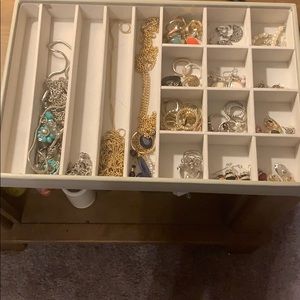 jewelry case with around Rings necklaces earrings